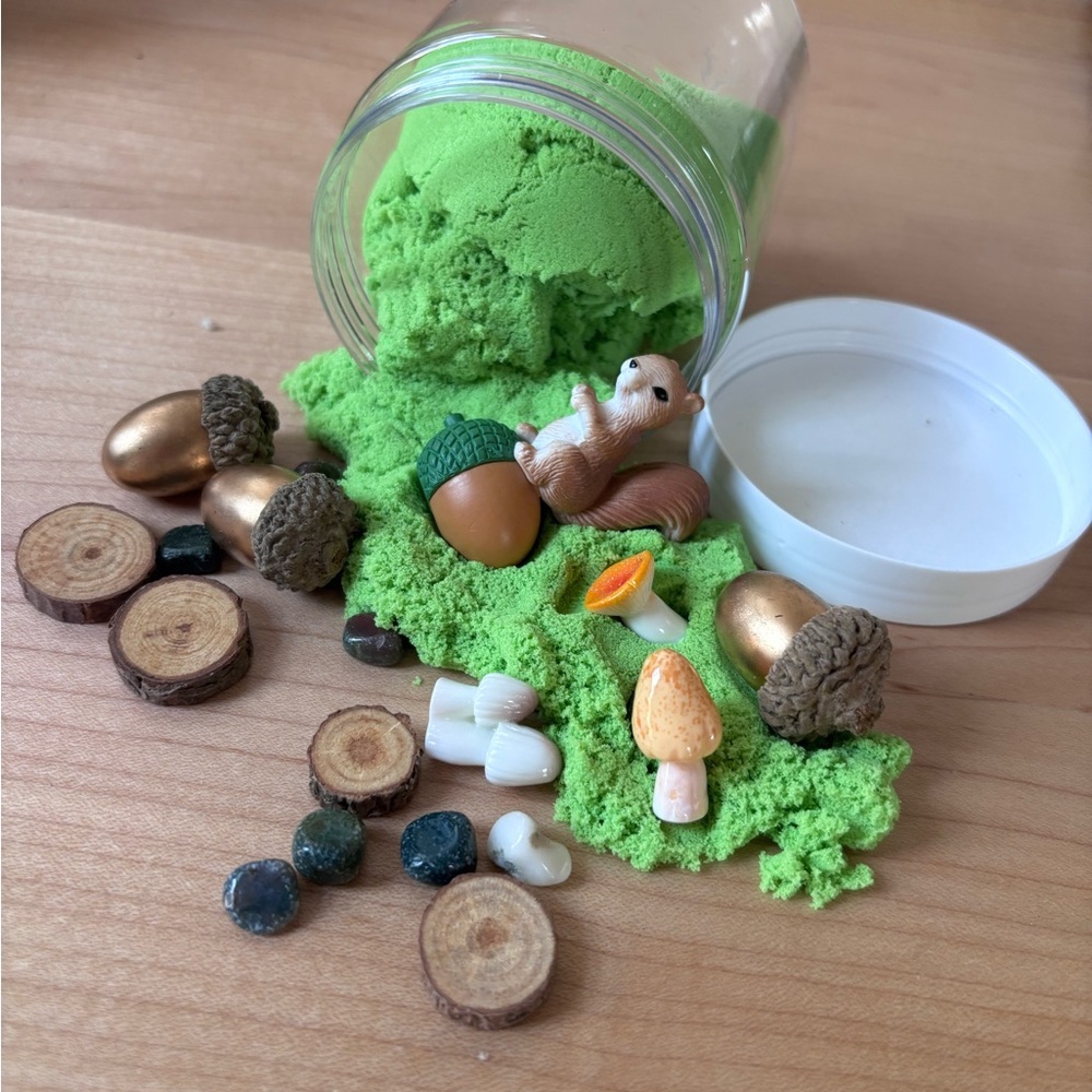 Forest Squirrel Themed Kinetic Sand Jar